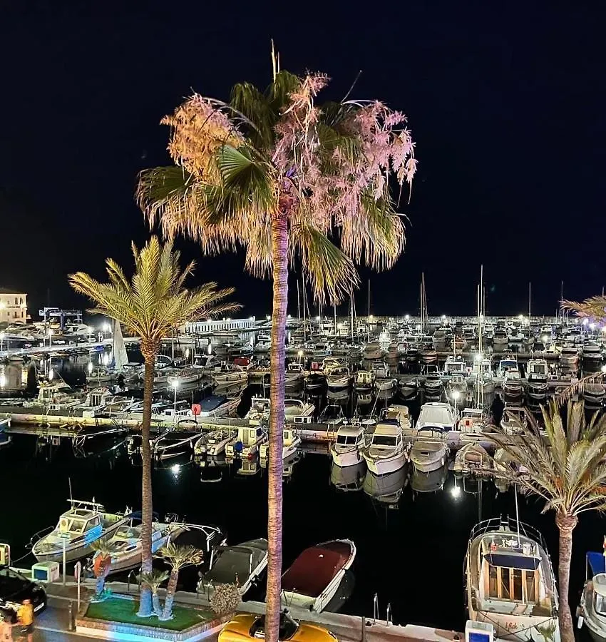 Stunning 2-Bed Apartment In Marina De Le Duquesa Manilva 0*,