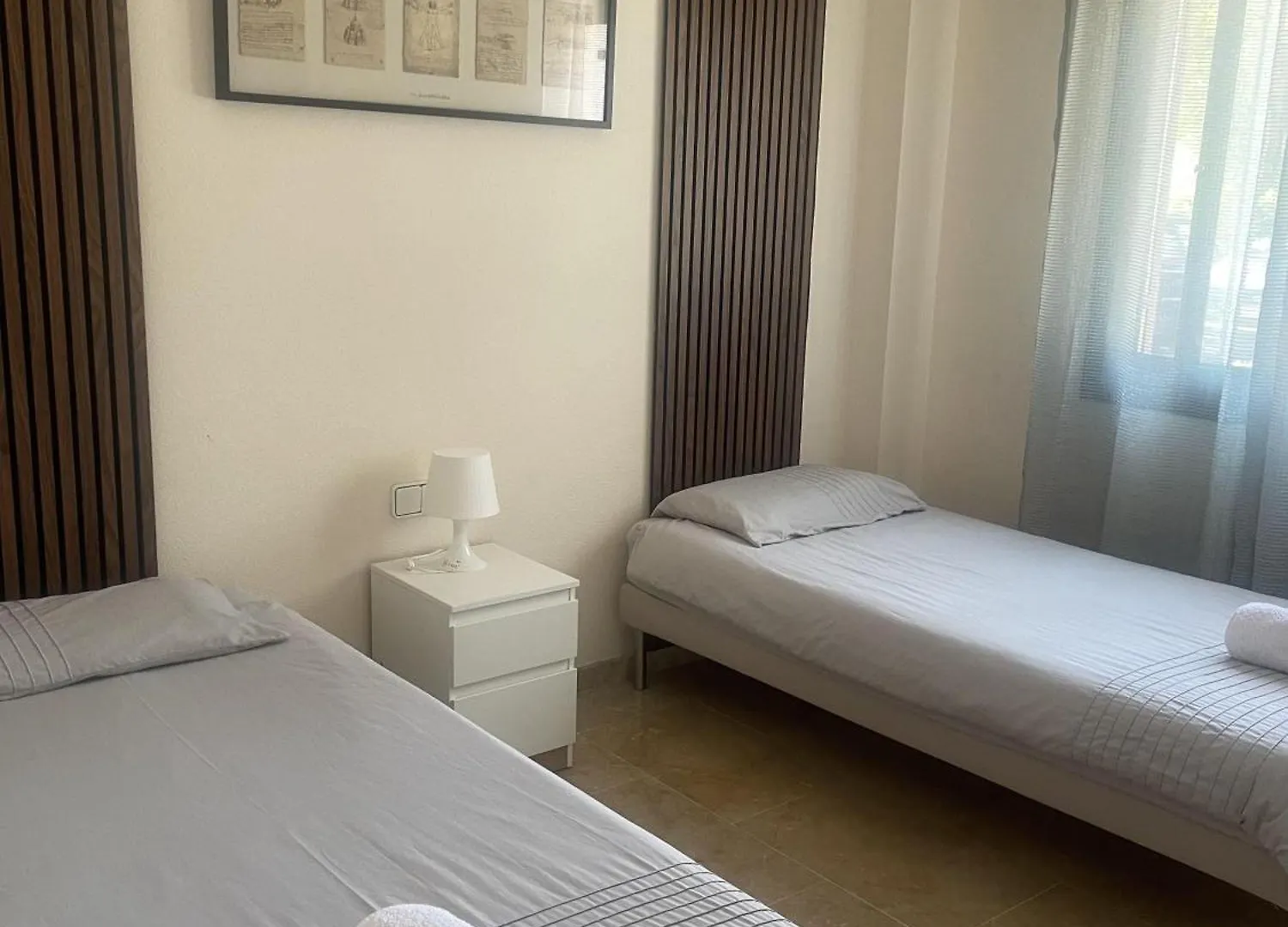 Stunning 2-Bed Apartment In Marina De Le Duquesa Manilva
